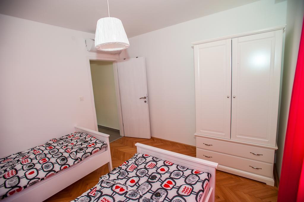 Dadule Apartments Подстрана Экстерьер фото